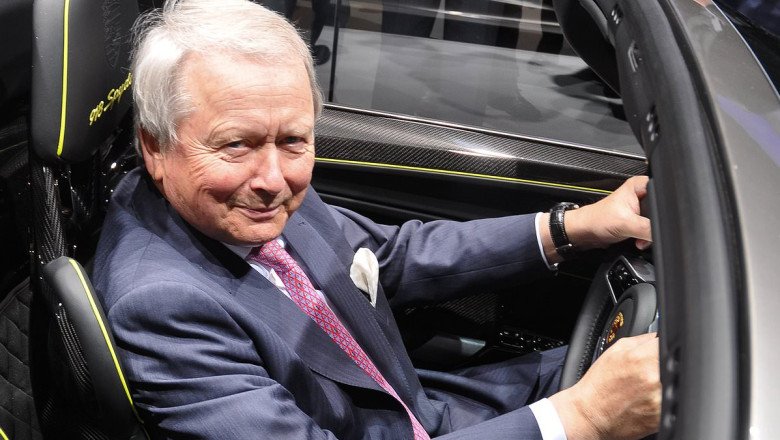 Porsche boss, 81, colliding with locals over plans to build a 500m tunnel and private garage for cars under his €8.4million city landmark mansion