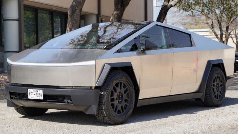 In Rare Bit Of Good News, Used Cybertruck Values Keep Trending Down