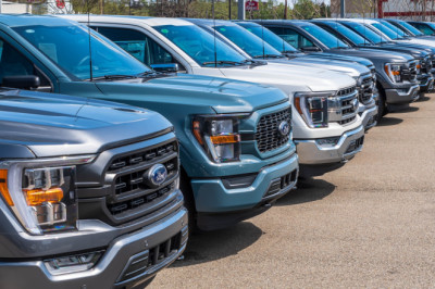 Ford Offers Employee Discounts To Everyone As Other Automakers Prepare For Price Hikes
