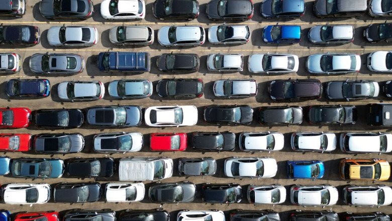 DVLA reveals the 1 car colour that may vanish from UK roads by the end of 2025