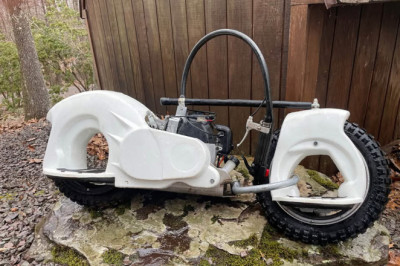 A Two-Stroke Offroad Skateboard Is The Only Transportation You Need