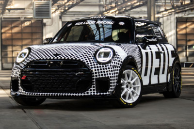 The New Mini JCW Is Taking On The Nürburgring 24 Hours