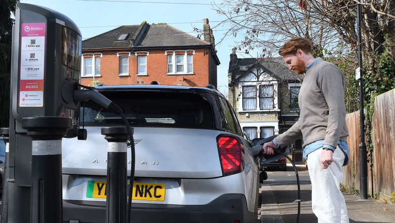 How much does it cost to charge an electric car?