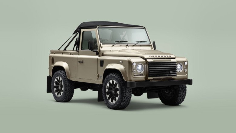 The Latest Classic Land Rover Defender V8 Loses Its Roof