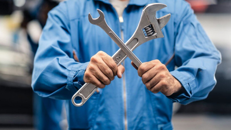 ‘I’m a mechanic - this indestructible car brand is most reliable on road’