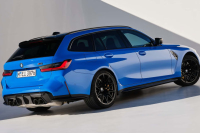 BMW Keeps Hinting at an Electric 3 Series Wagon