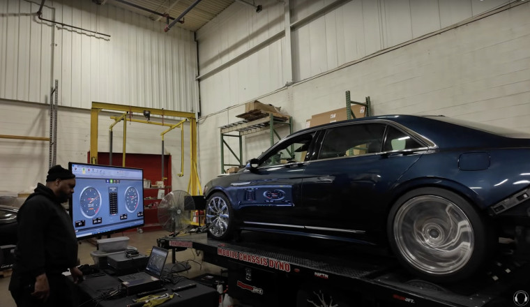 How Much Power Does A V10-Swapped Lincoln Continental Make? Builders Hit The Dyno To Find Out