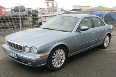 Jaguar XJ SE | Shed of the Week