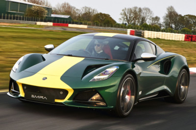 Lotus Emira Clark Edition celebrates legendary Scottish driver