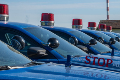 Michigan Police Cars Still Rock Old-School Style Lights For A Reason