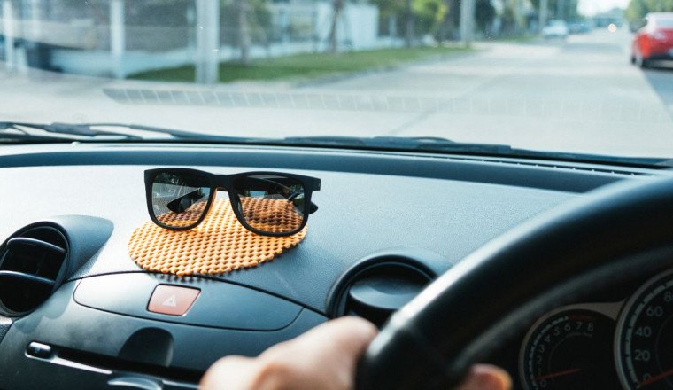 Drivers urged to remove four items from their car within hours