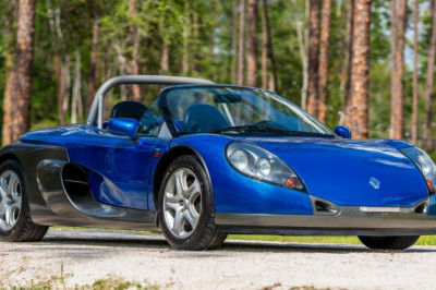 This 1998 Renault Sport Spider Thinks Your Lotus Elise Is Too Common And Too Boring