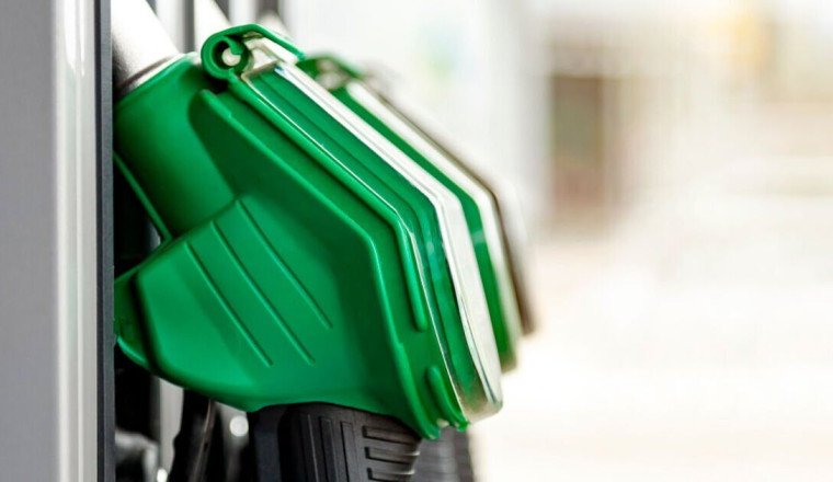 ‘I’m a mechanic - these four tips will double fuel mileage’