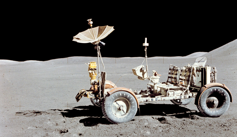 New GPS-Like System For The Moon Could Be An Astronaut Version Of Waze