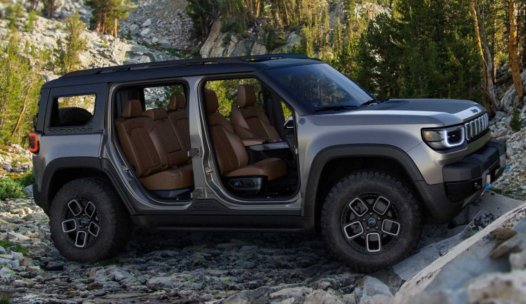 The Recon Will Be Jeep's 'New Defender,' Says Exec
