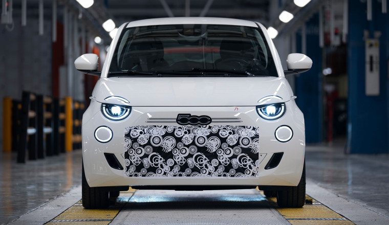Plug off - Fiat's electric 500 gets an engine after all