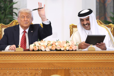 Trump's '$200 Billion' Boeing-Qatar Deal Worth Less Than Half What He Claims