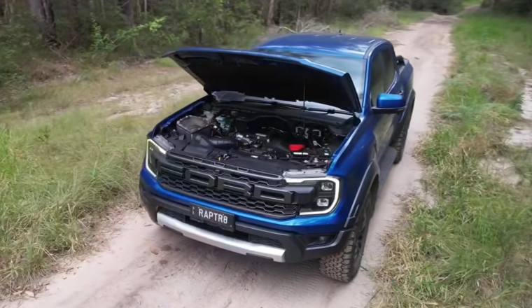 Tuners Create Ford Ranger Raptor R With a Supercharged V8