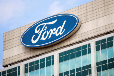 Ford slashes 350 vehicle software jobs to boost efficiency