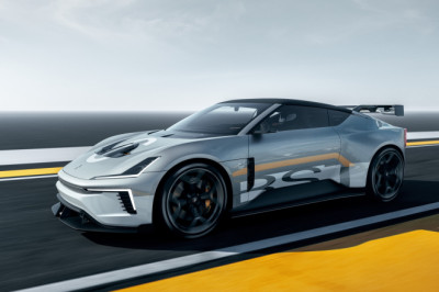 Cash-Strapped Lotus Raises Its Hand to Build Polestar 6 Roadster