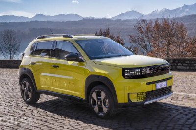 Fiat Grande Panda Hybrid Pop joins the new Grande Panda range at just £18k