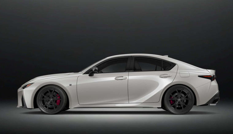 This Lexus IS500 Special Edition Is the Rarest V-8 of All