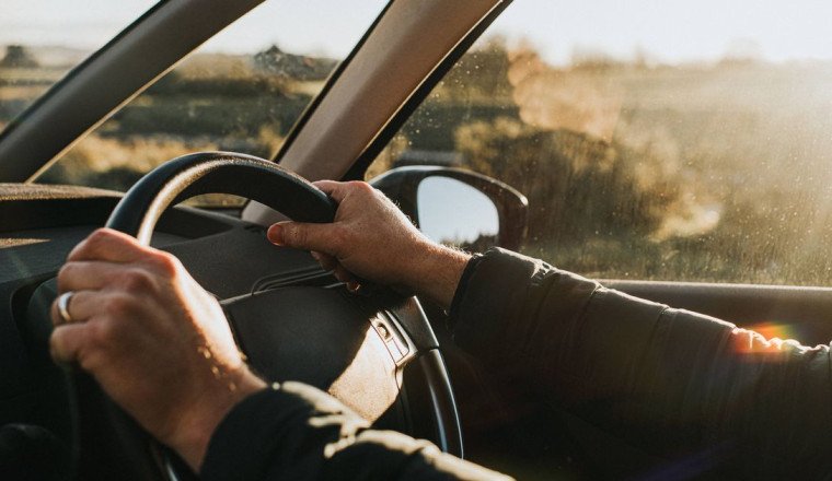 Drivers could be hit with £100 fine for breaking strict rule 'even briefly'