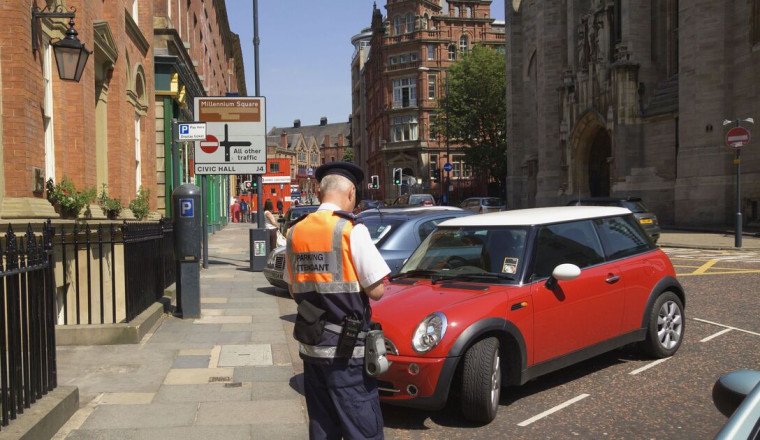 Drivers face £100 fine for breaking ‘unjust’ two-minute rule