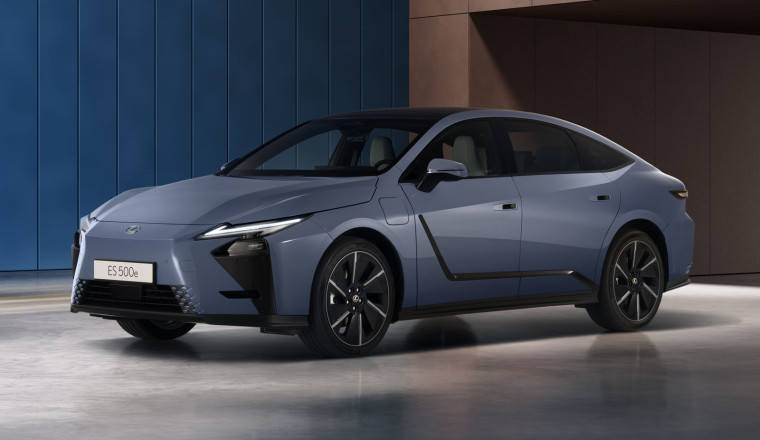New Lexus ES may be sold in UK exclusively with electric power