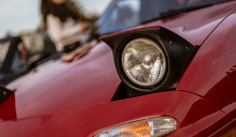 These Are Our Favorite NA Miata Pop-Up Headlight Mods