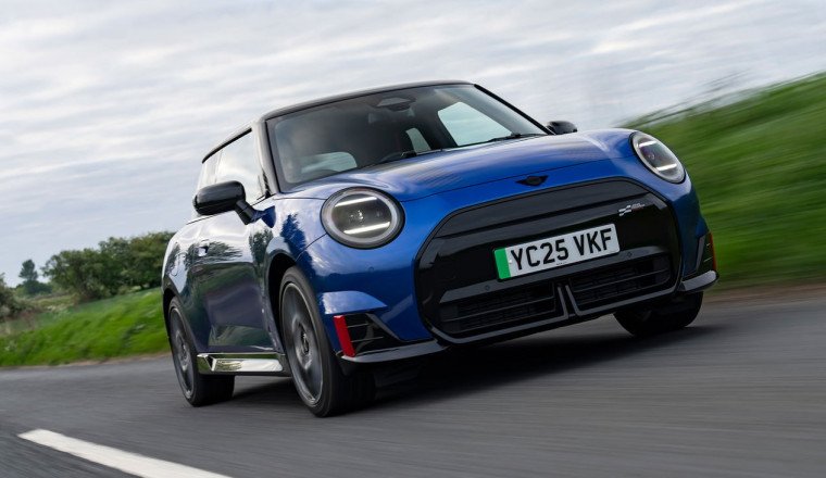 2025 Mini John Cooper Works Electric Review: Mixed Feelings