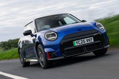 2025 Mini John Cooper Works Electric Review: Mixed Feelings