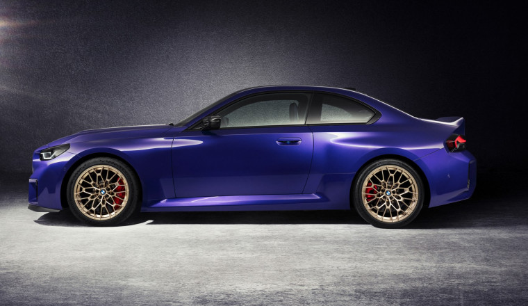 BMW’s new M2 CS brings back the ducktail