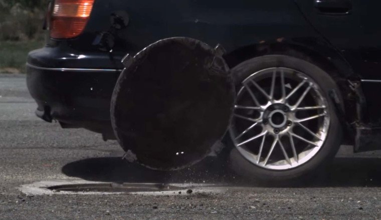Here's What Can Happen When You Drive Over a Loose Manhole Cover