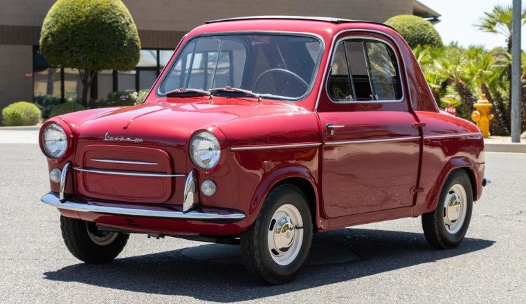 Vespa’s 1950s Microcar Was Just As Cute as Its Scooters