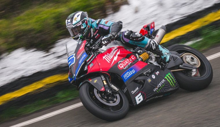 Dunlop scores first Ducati TT win in 30 years