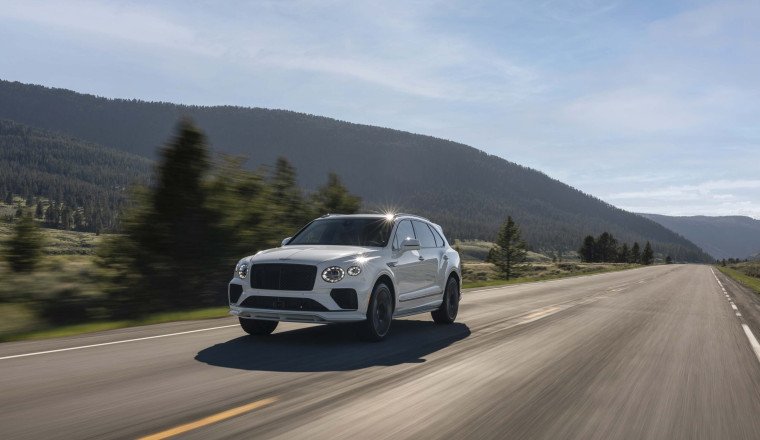 V-8 Beats W-12 in New Bentley Bentayga Speed