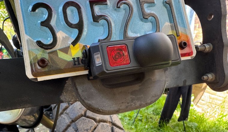Adding Radar Blind Spot Monitoring To My 30-Year-Old Motorcycle Instantly Made Highway Riding Safer