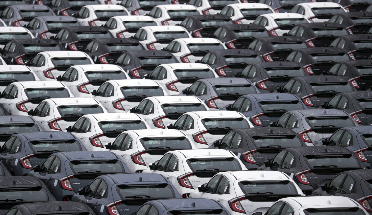 Heavy discounts on new EVs drove rise in May new car registrations – SMMT