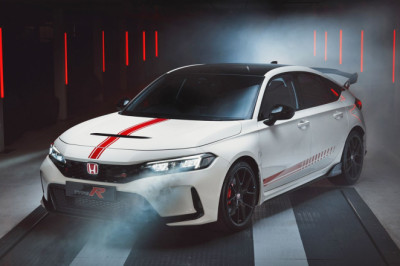 New Ultimate Edition signals end of Civic Type R