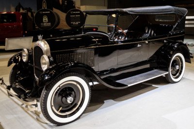 100 Years of Chrysler: The Original Recipe and the Early Days