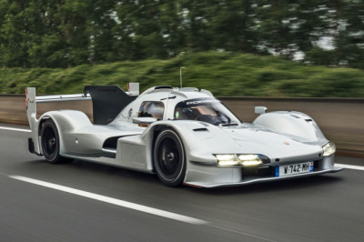 Epic Porsche 963 RSP unveiled at Le Mans