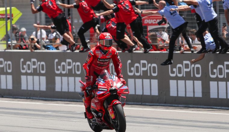 Marquez completes total Aragon MotoGP domination