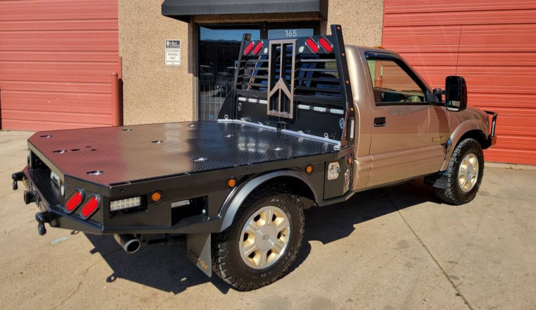 Building This Flatbed Oldsmobile Bravada Work Truck Took 500 Hours. It Shows