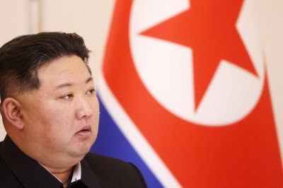 North Korea Uses Elbow Grease And Balloons To Right Capsized Warship
