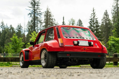 This Wild Renault Le Car Is a Tribute to Both the R5 Turbo and the Owner’s Father