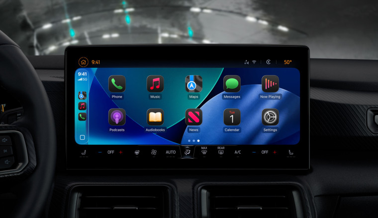 Here's Everything New In Apple CarPlay With iOS26