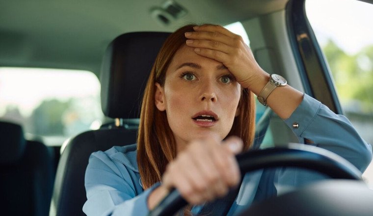 Five scams targeting UK drivers as motorists could lose 'thousands of pounds'