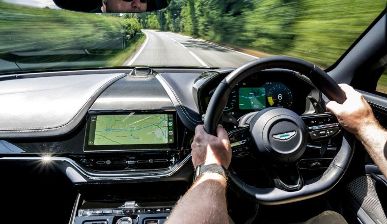 Hands on with Apple CarPlay Ultra
