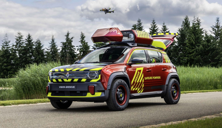 The Renault 4 Has Been Turned Into The World’s Cutest Rescue Vehicle